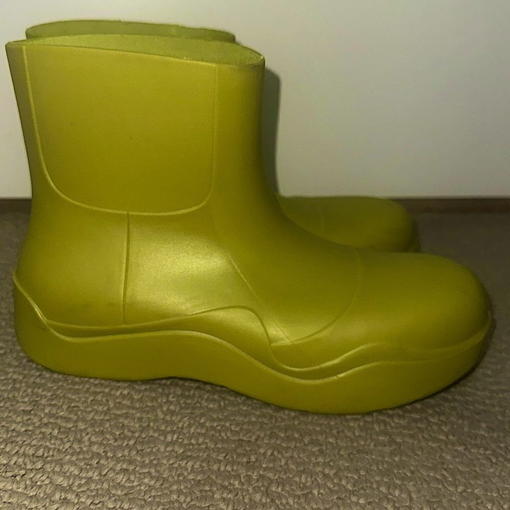 bottega veneta Puddle Ankle Boot - Kiwi Colour